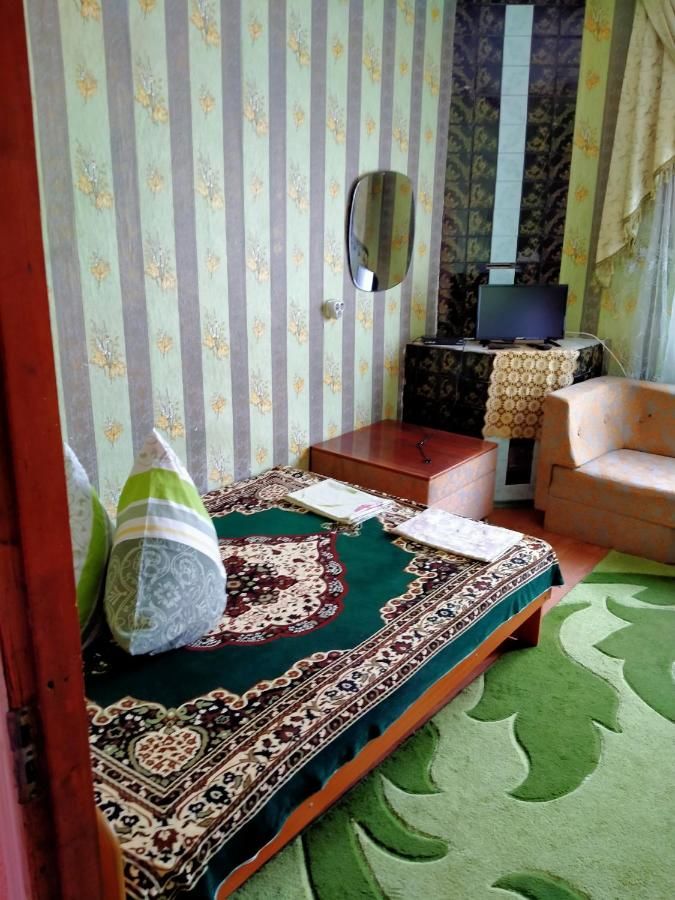 Гостевой дом У ЛЮБАШИ Железный Порт