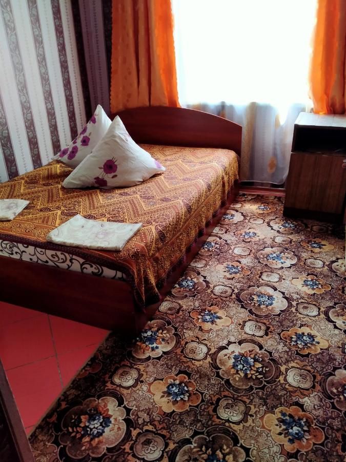 Гостевой дом У ЛЮБАШИ Железный Порт