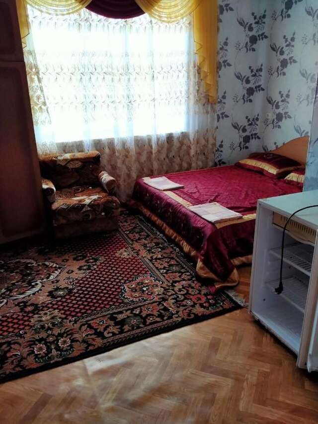 Гостевой дом У ЛЮБАШИ Железный Порт-8